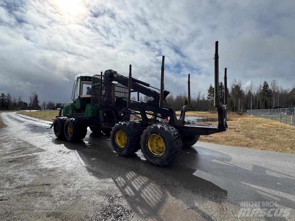 John Deere 1010 E 集運機