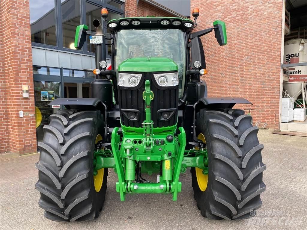 John Deere 6R250 曳引機