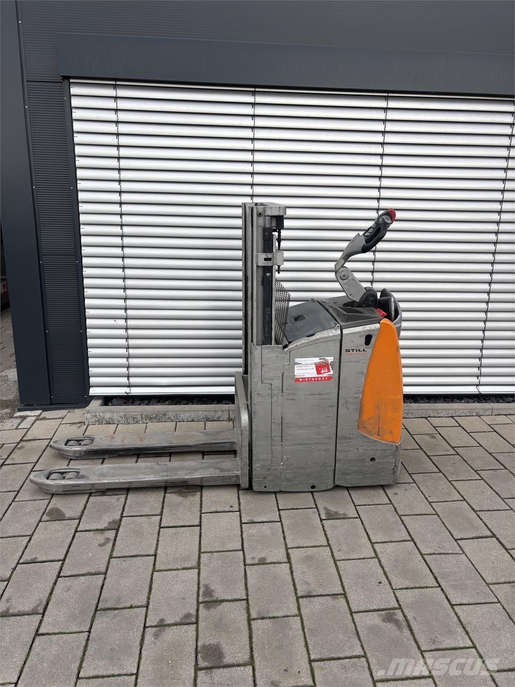 Still EXD-SF20 自走式堆積機