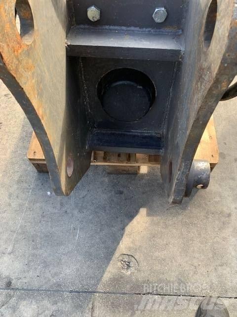 Atlas Copco SB 702 鐵鎚/碎石機
