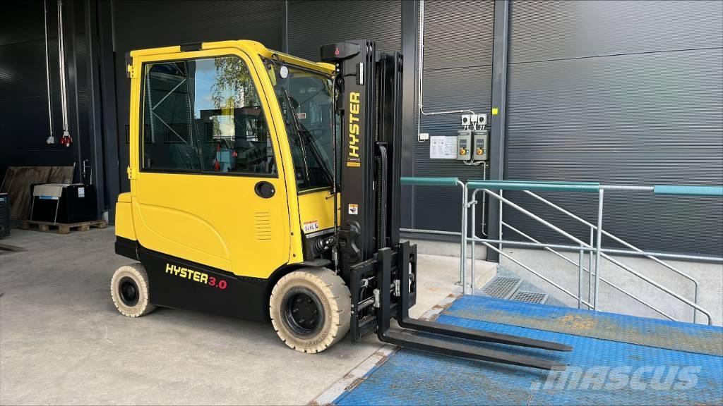 Hyster J 3.0 XN 電動堆高機
