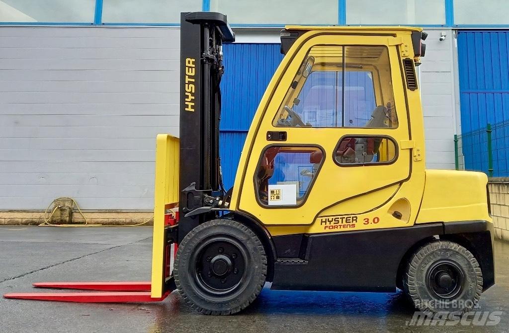 Hyster H 30 FT 柴油卡車