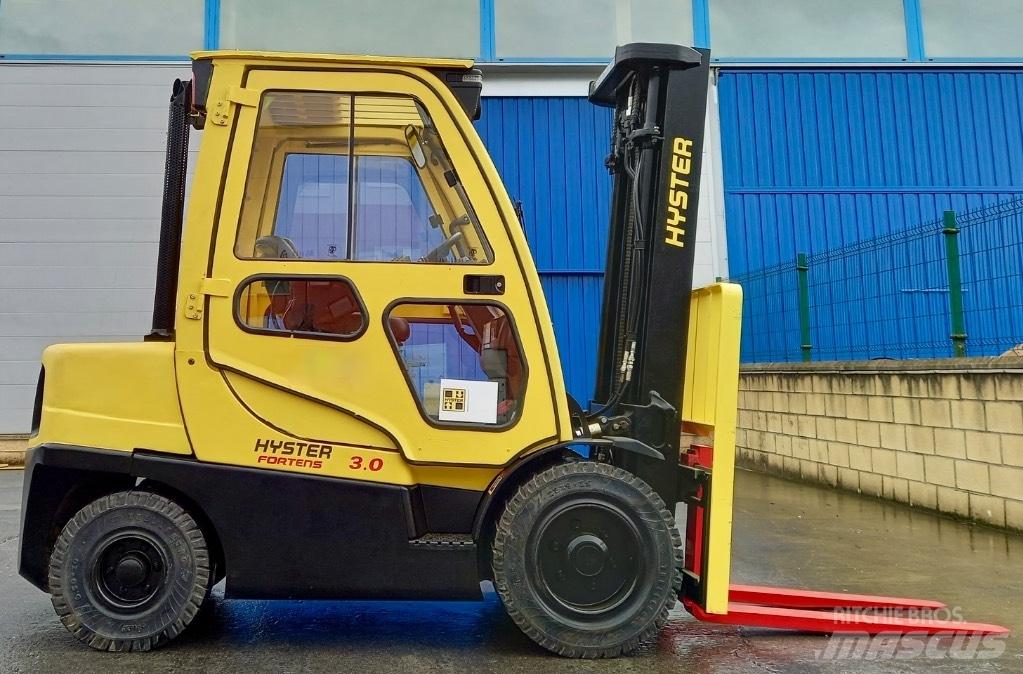 Hyster H 30 FT 柴油卡車