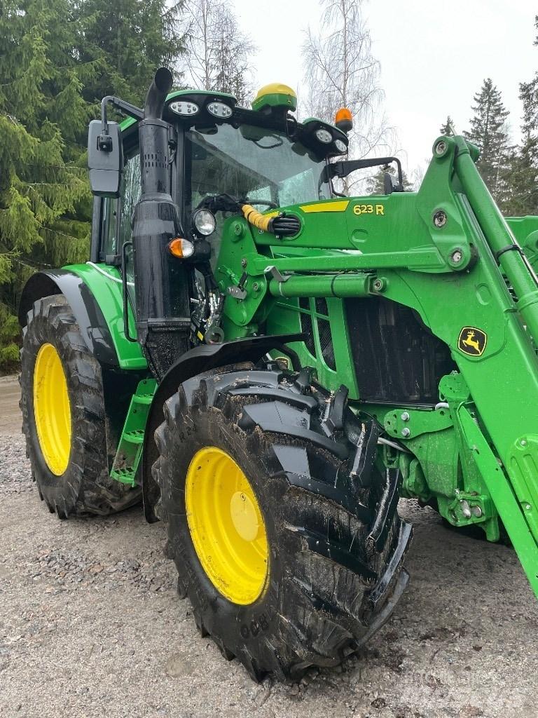 John Deere 6120 M 曳引機