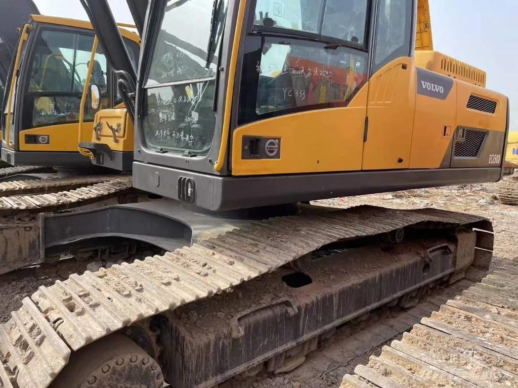 Volvo EC250 履帶式 挖土機/掘鑿機/挖掘機
