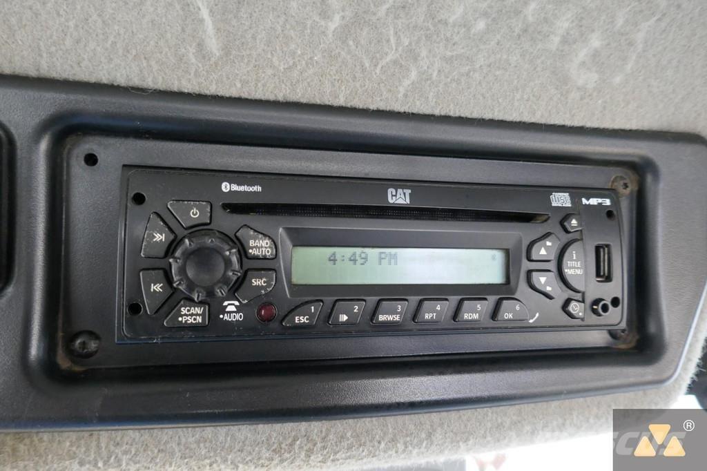 CAT 966K 輪胎式裝載機