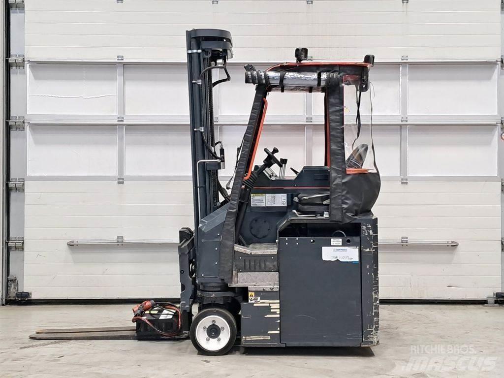 Combilift CBE2500 鏟裝機