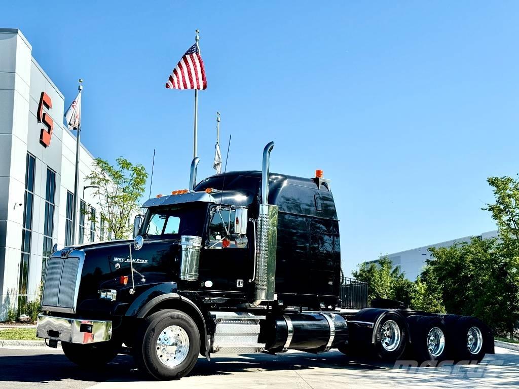 Western Star 4900 曳引機組件