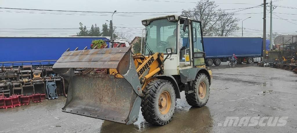 Liebherr L 506 輪胎式裝載機