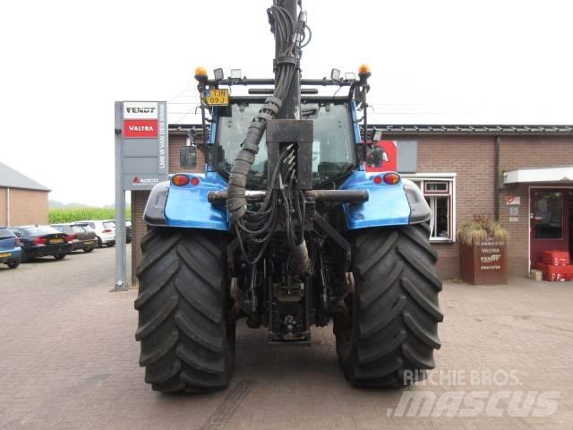 Valtra T202D 曳引機