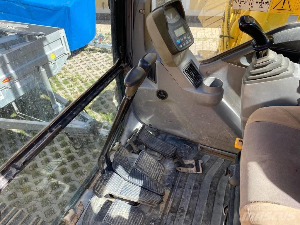 New Holland E 215 履帶式 挖土機/掘鑿機/挖掘機