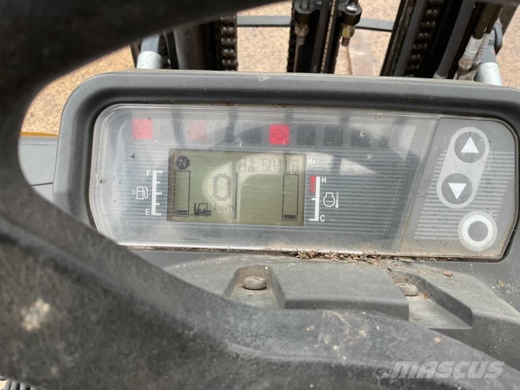 CAT DP30NT 柴油卡車
