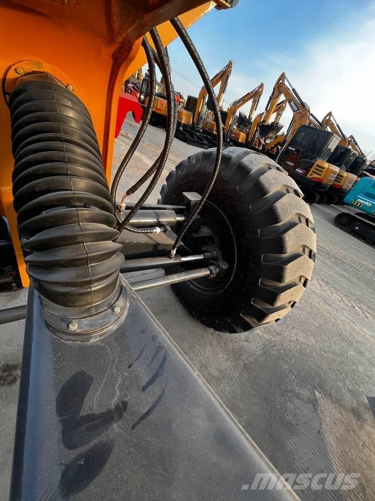 XCMG GR 2153 輪式推土機