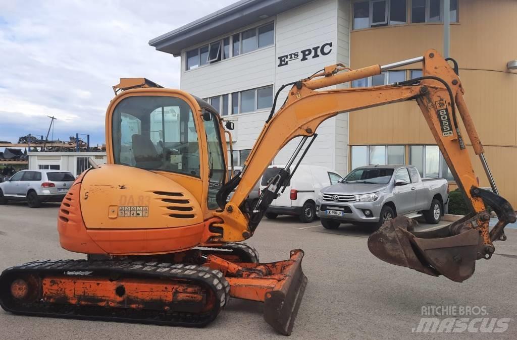 JCB 8055 小型挖土機/掘鑿機<7t(小型挖掘機)