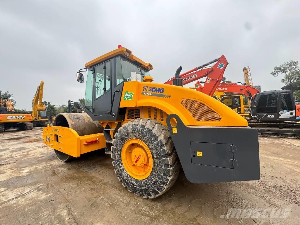 XCMG XS 183 J 單輪滾壓機