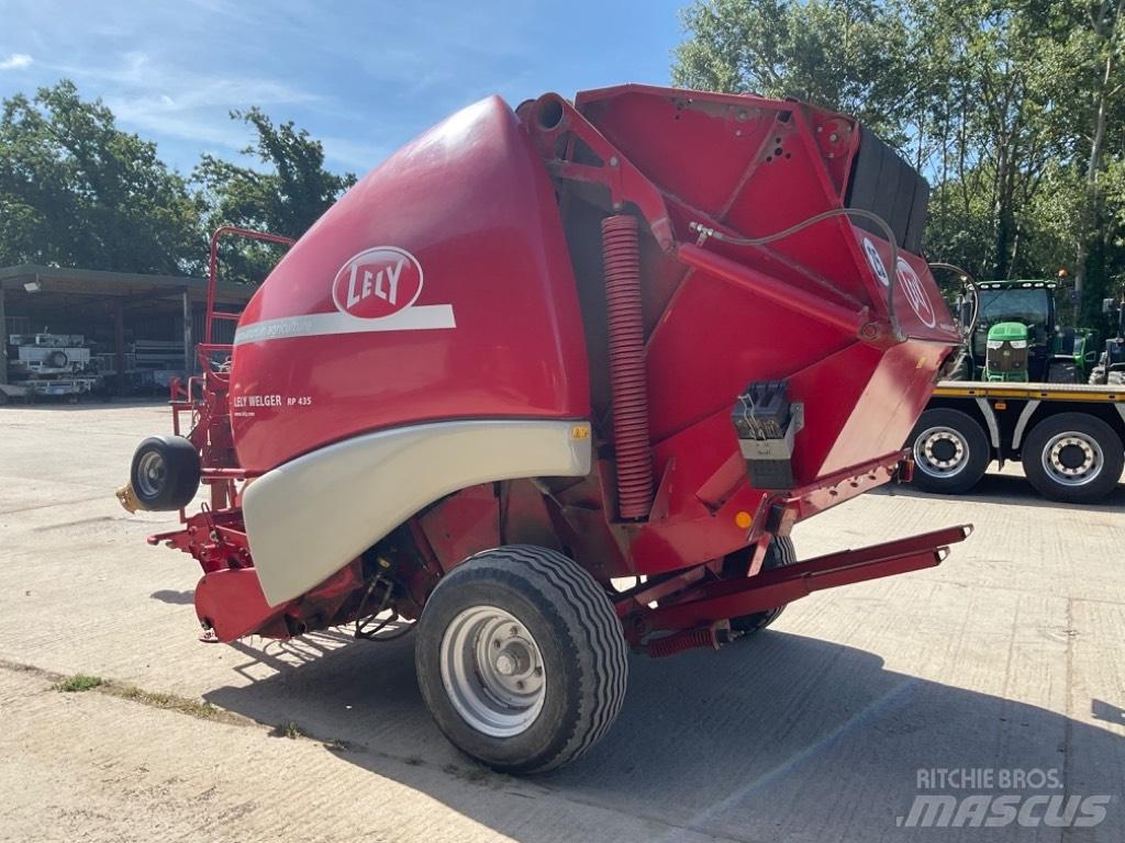 Lely WELGER RP 435 圓型牧草打包機