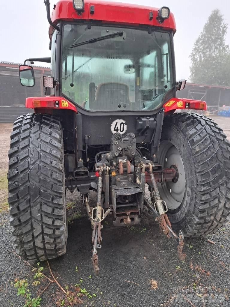 McCormick CX 105 曳引機