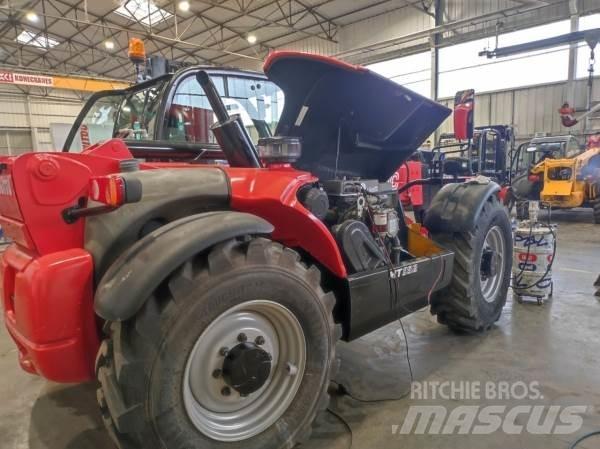 Manitou MT 932 伸縮臂操作車