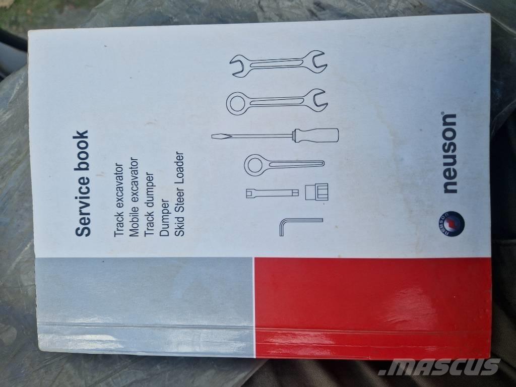 Neuson 1503 RD 小型挖土機/掘鑿機<7t(小型挖掘機)