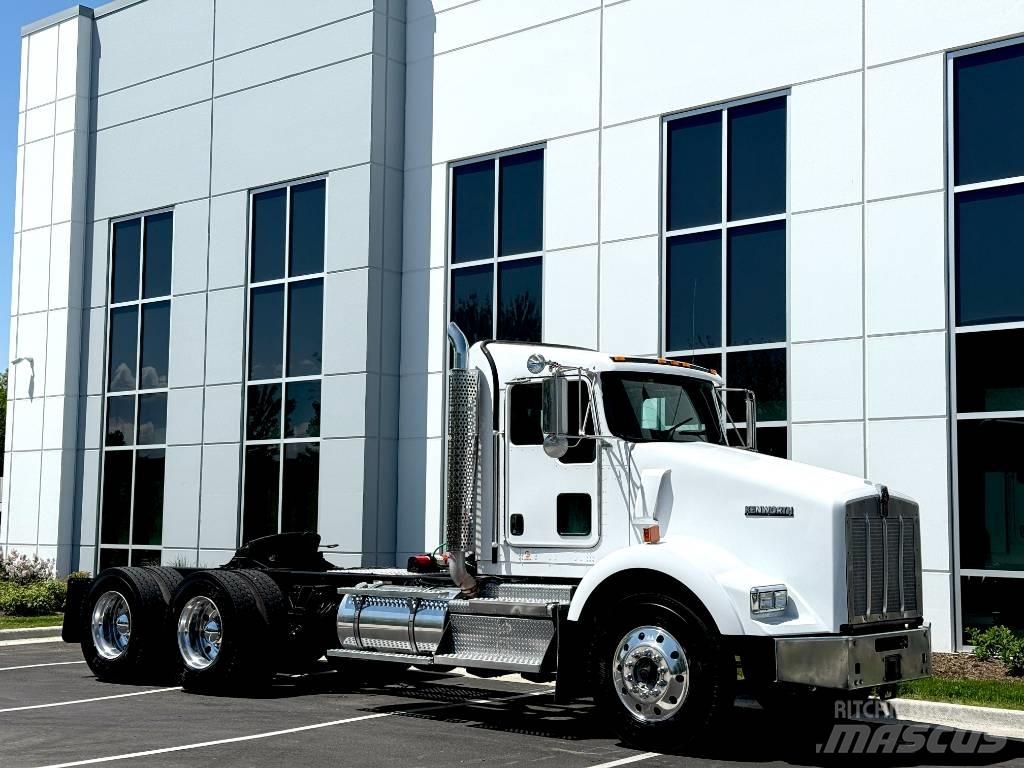 Kenworth T800 曳引機組件
