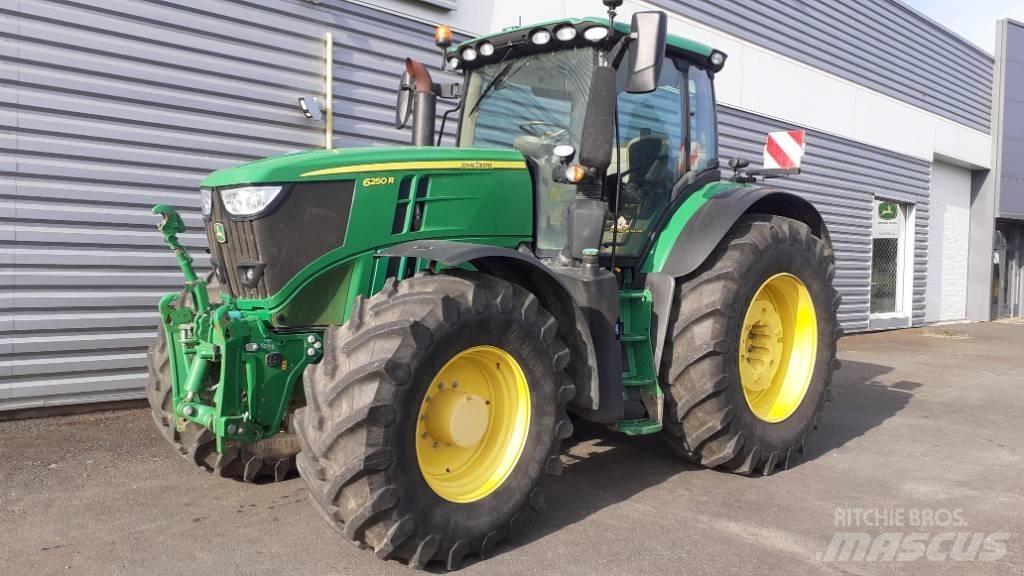 John Deere 6250 R 曳引機