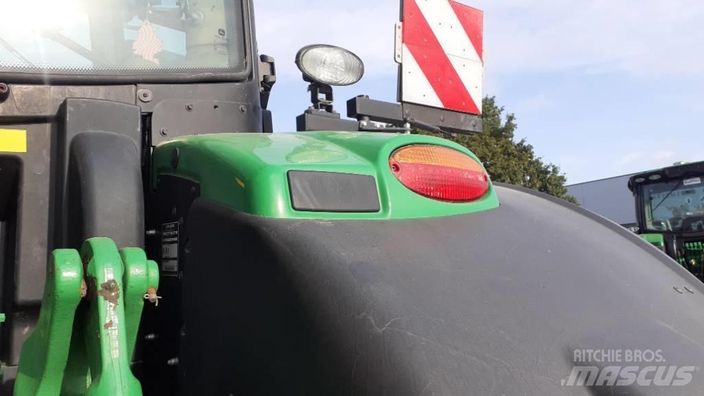 John Deere 6250 R 曳引機