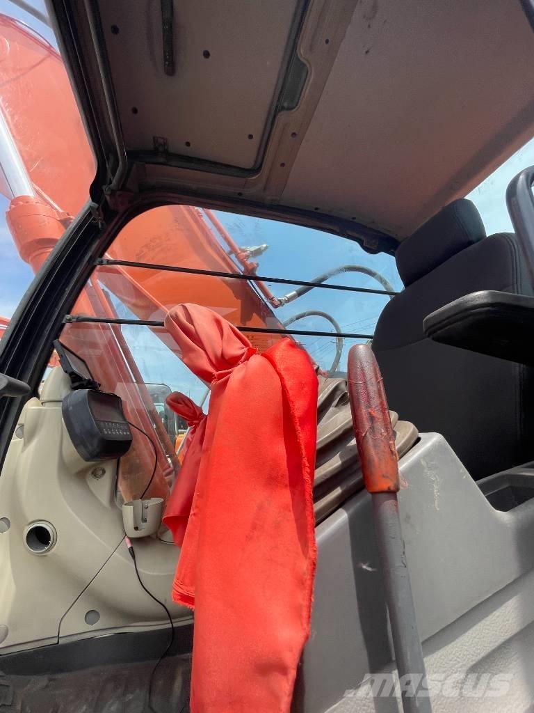 Hitachi ZX 240 履帶式 挖土機/掘鑿機/挖掘機