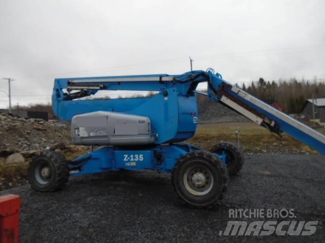 Genie Z 135/70 曲臂高空作業車