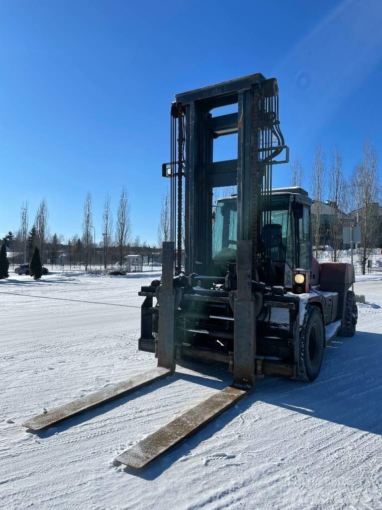 Kalmar DCE 160-12 柴油卡車