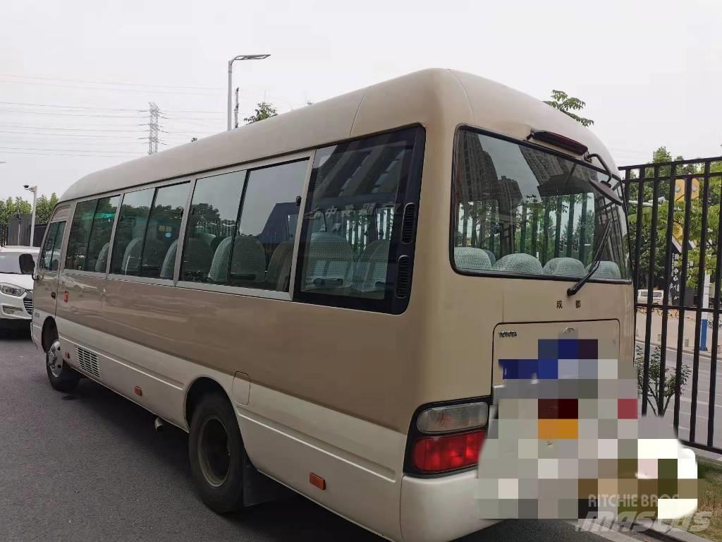 Toyota Coaster Bus 迷你巴士