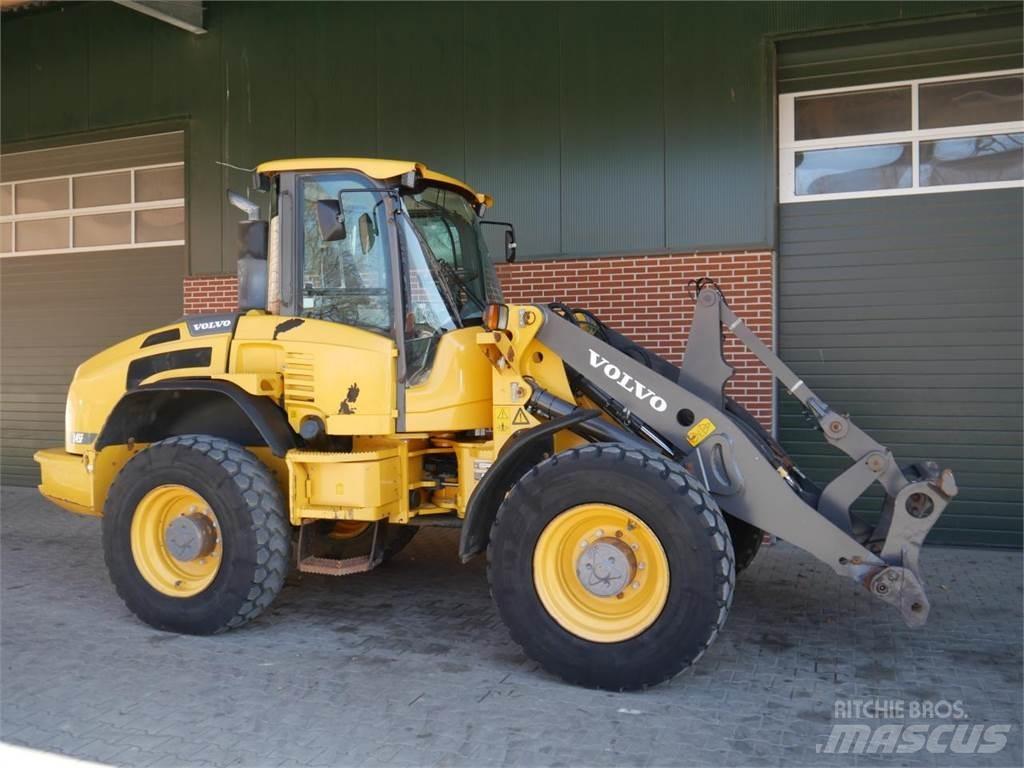 Volvo L45f 輪胎式裝載機