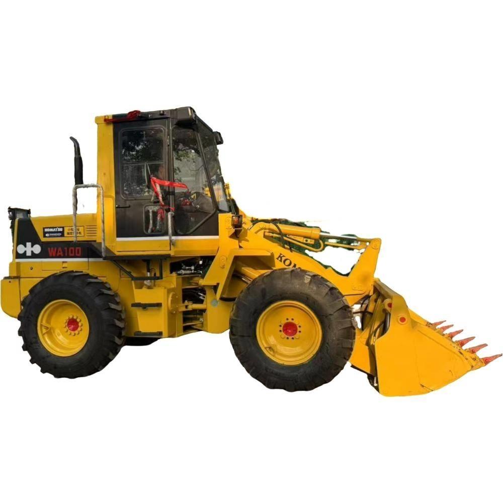 Komatsu WA 100 輪胎式裝載機