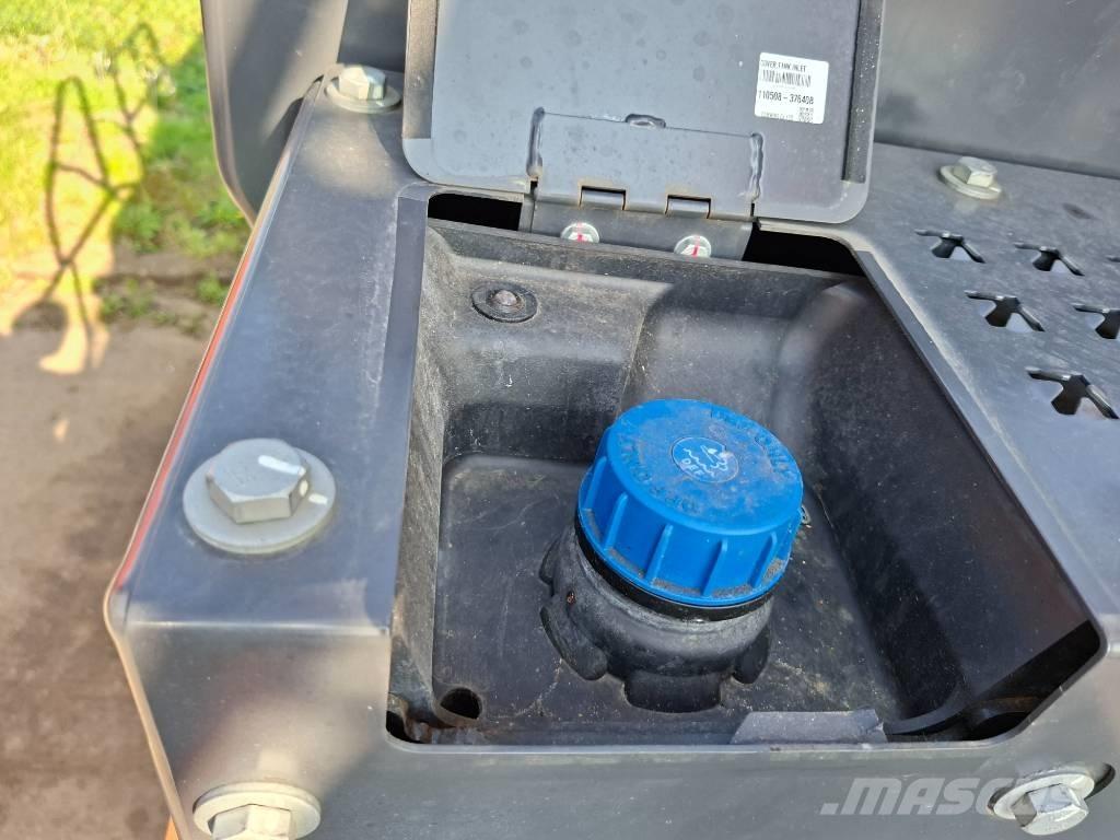 Doosan DX160W-7 旋轉式挖土機/掘鑿機/挖掘機