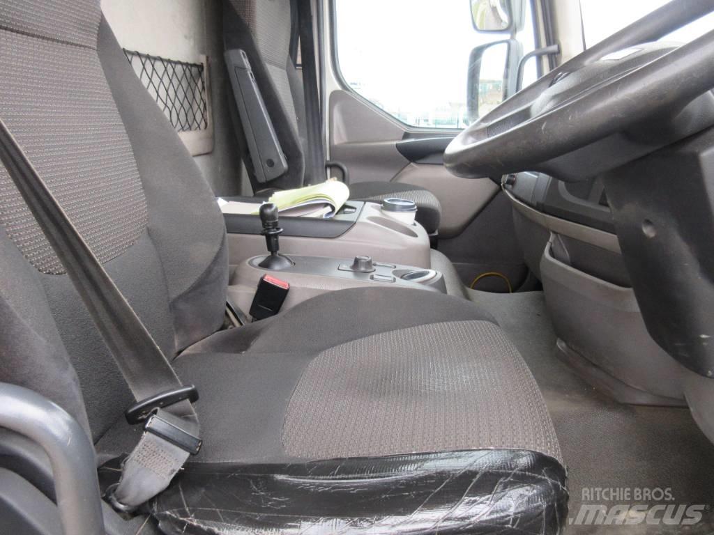 DAF 55.220 平板 / 絞盤 卡車