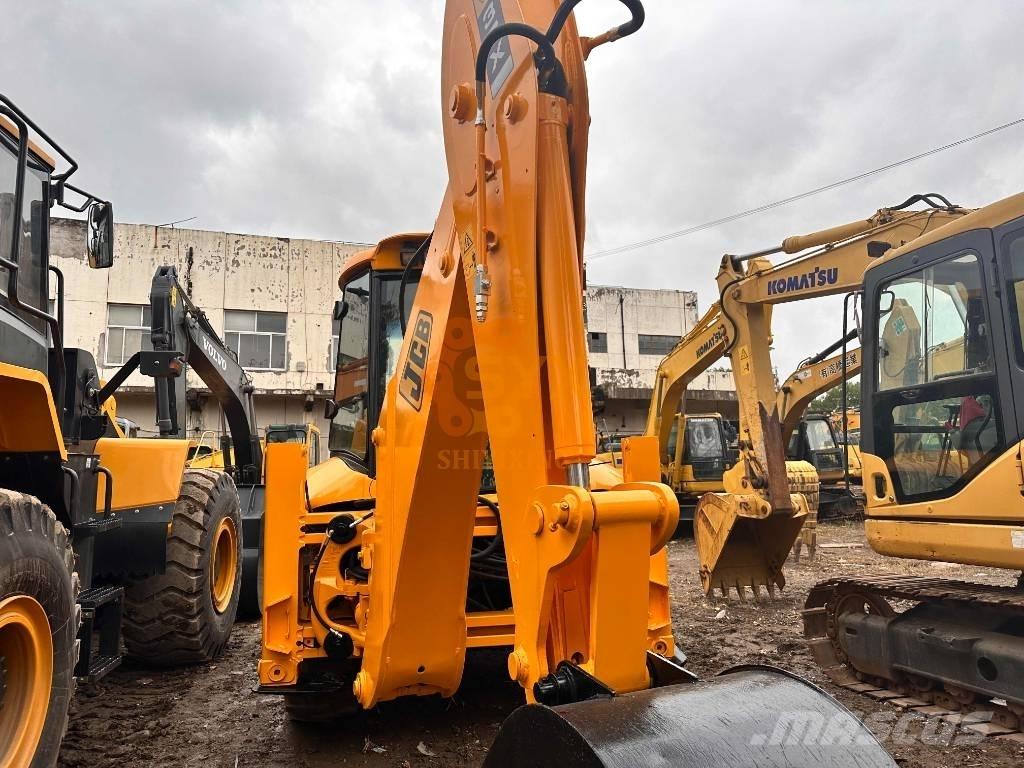 JCB 3 CX 反鏟裝載機