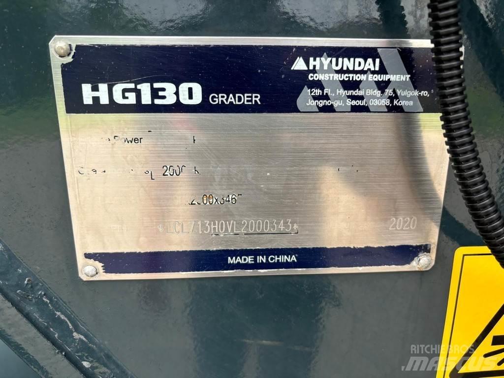 Hyundai HG130 平土機