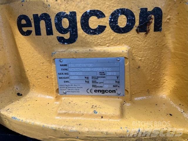 CAT 330 履帶式 挖土機/掘鑿機/挖掘機