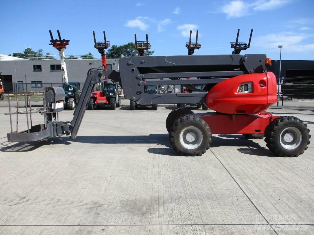Manitou 160 ATJ (397) 緊湊型自走式伸縮臂式升降機