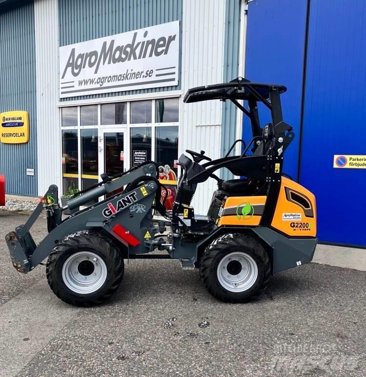  Demokörd GiANT 2200E 多功能裝載機