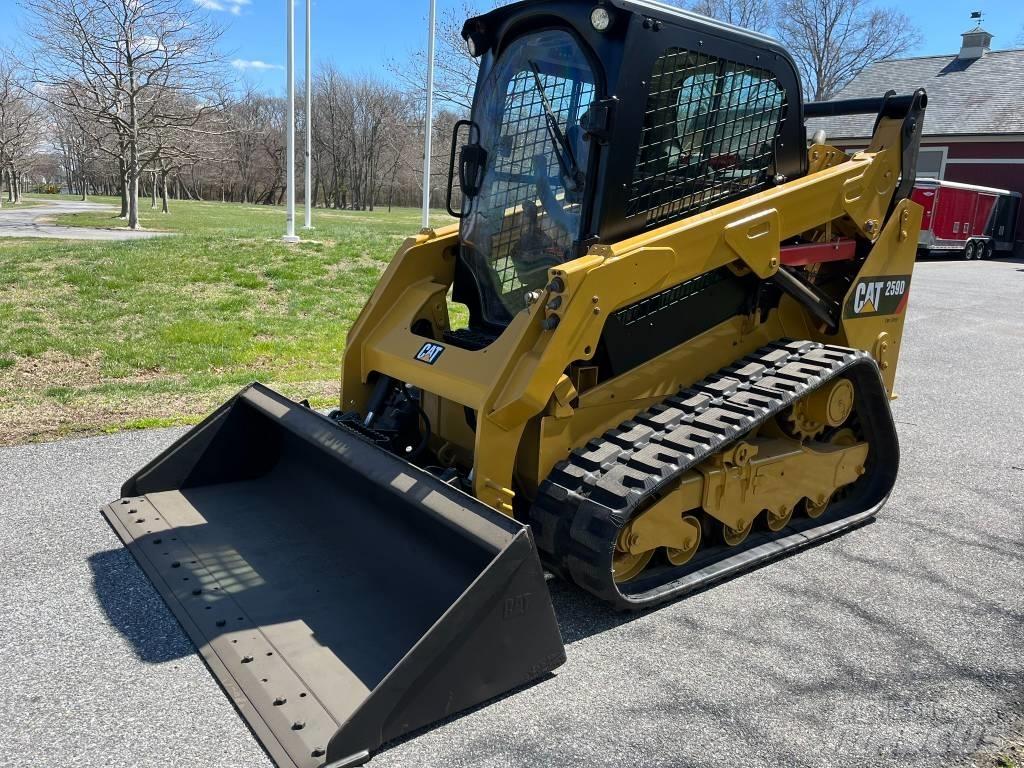 CAT 259 D 滑移轉向裝載機