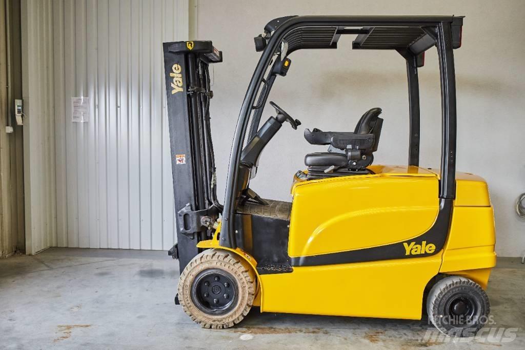 Yale ERP35VL 電動堆高機