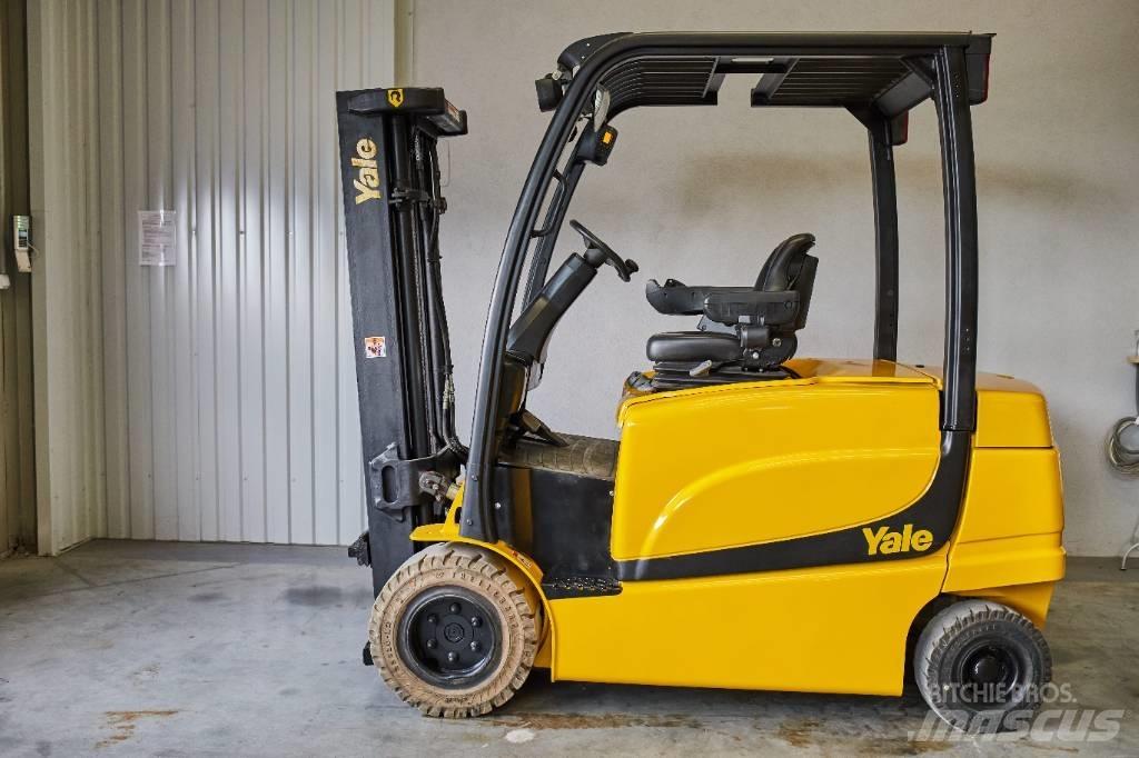 Yale ERP35VL 電動堆高機