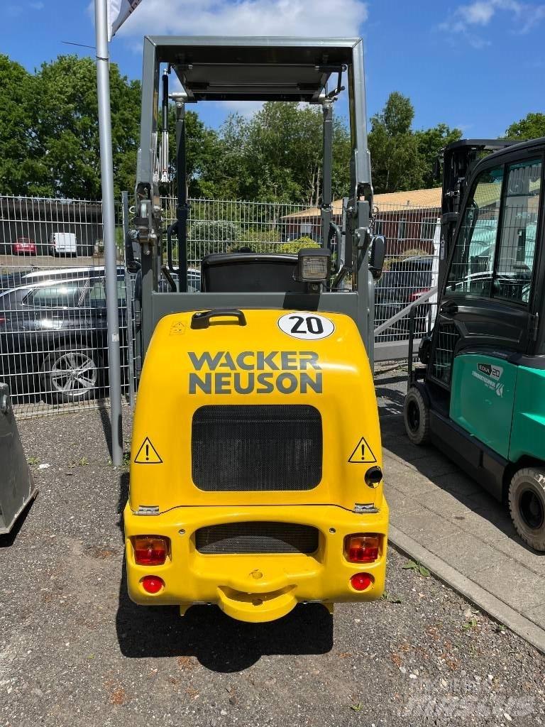 Wacker Neuson WL 20 輪胎式裝載機
