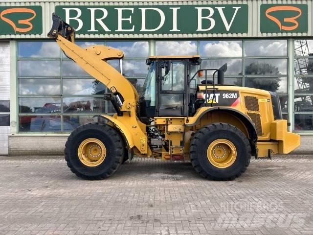 CAT 962 M 輪胎式裝載機
