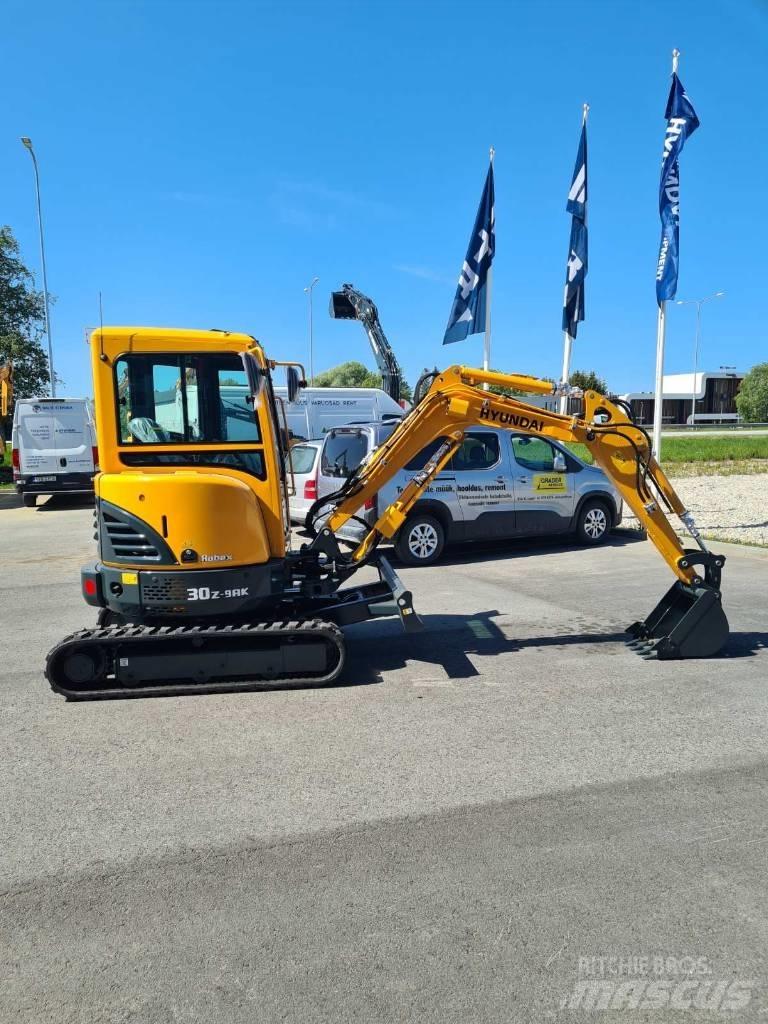 Hyundai R30Z-9AK 小型挖土機/掘鑿機<7t(小型挖掘機)
