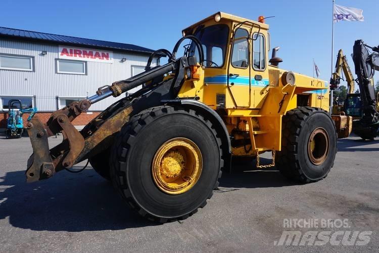 Volvo BM 120 輪胎式裝載機