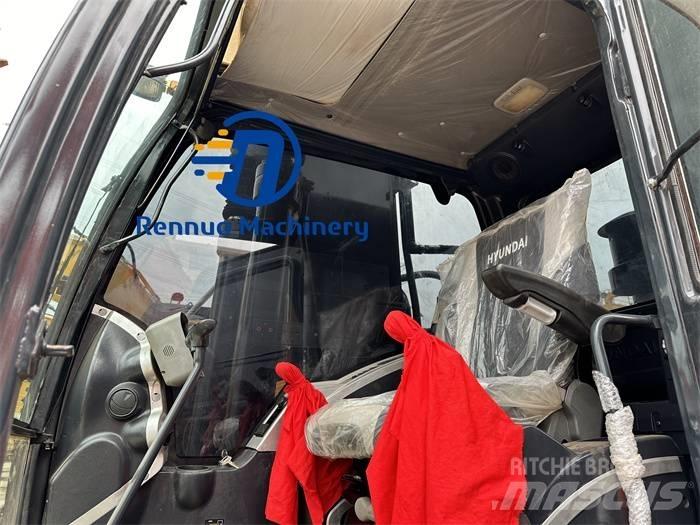 Hyundai R220-9S 履帶式 挖土機/掘鑿機/挖掘機