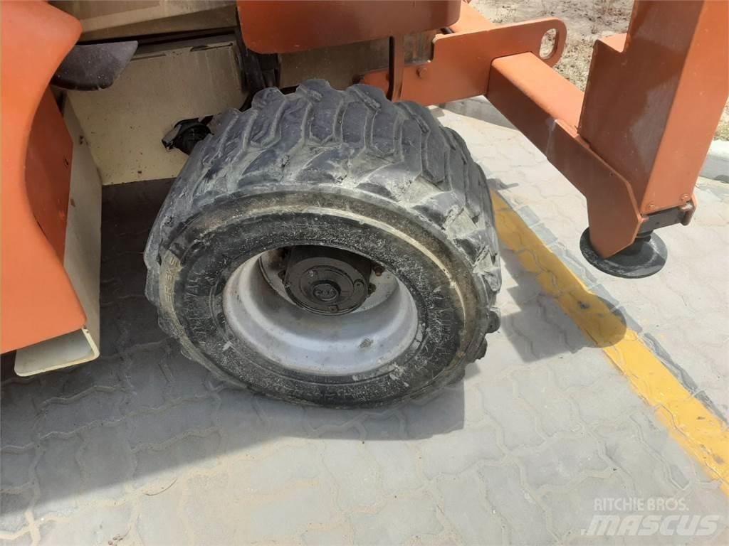 JLG 3394RT 剪式升降機