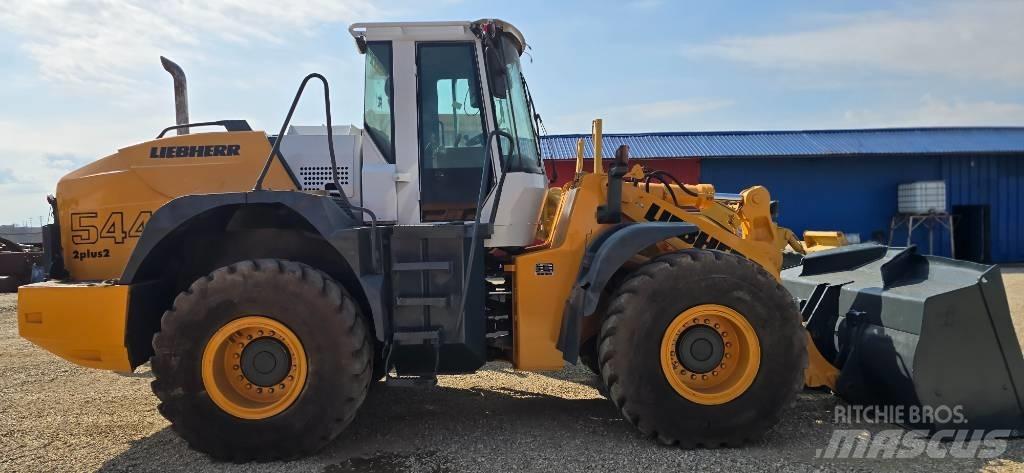 Liebherr L 544 輪胎式裝載機