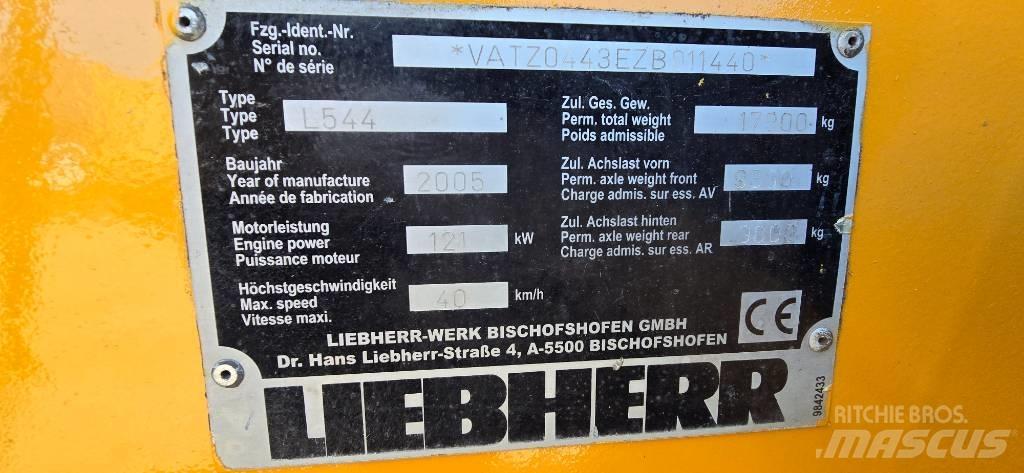 Liebherr L 544 輪胎式裝載機